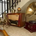 Carol Hotel 4*