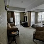 Carol Szálloda 4*