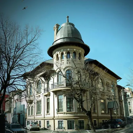 Hotel Carol 4*