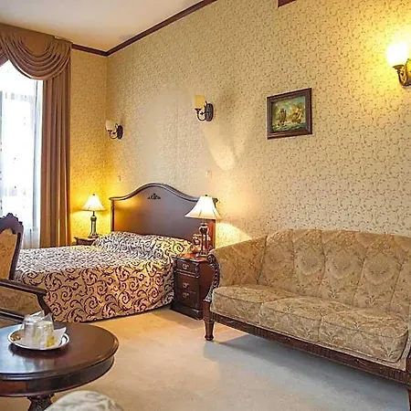 Carol Hotel Constanta