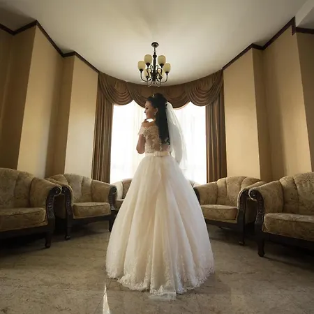 キャロル コンスタンツァ