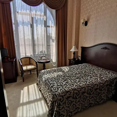 キャロル コンスタンツァ